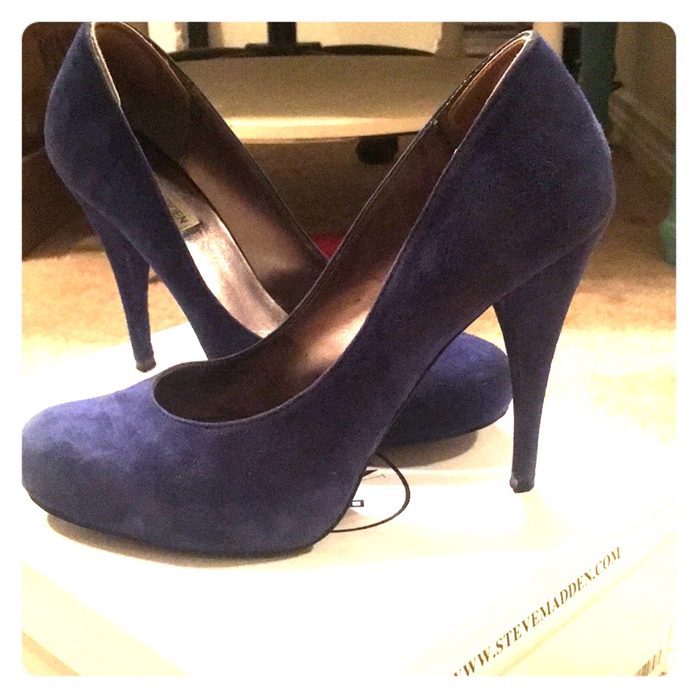 Size 9 Steve Madden Platform Blue Pumps